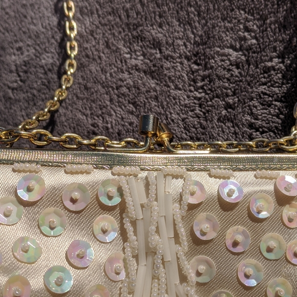 ♦️B2G1FREE♦️Hand made beads & sequence - Picture 4 of 6